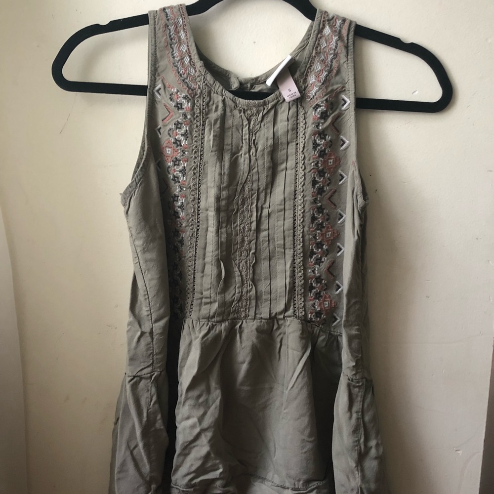 High low tank top!